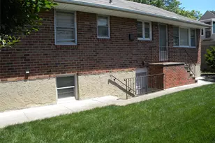 28-10 210th Pl, Bayside, NY 11360 - Photo 24