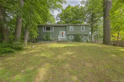 11 Guterl Terrace, Pearl River, NY 10965 - Photo 1