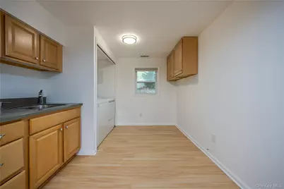 11 Guterl Terrace, Pearl River, NY 10965 - Photo 20