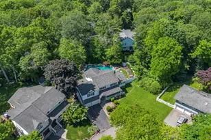 21 Martha Ct, Centerport, NY 11721 - Photo 34