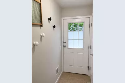 1 Maler Lane, Patchogue, NY 11772 - Photo 4