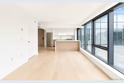 144-49 Northern Boulevard #713, Flushing, NY 11354 - Photo 16