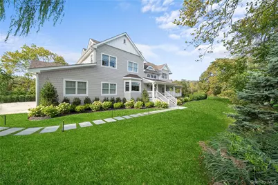 3 True Harbour Way, West Islip, NY 11795 - Photo 4