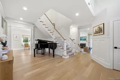 3 True Harbour Way, West Islip, NY 11795 - Photo 8