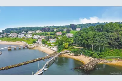 47 Pembroke Drive, Glen Cove, NY 11542 - Photo 46