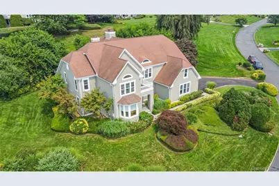 47 Pembroke Drive, Glen Cove, NY 11542 - Photo 38