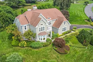 47 Pembroke Dr, Glen Cove, NY 11542 - Photo 38