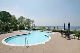47 Pembroke Dr, Glen Cove, NY 11542 - Photo 42