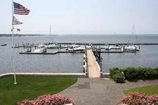 47 Pembroke Dr, Glen Cove, NY 11542 - Photo 44
