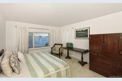69 Ocean Avenue, Massapequa, NY 11758 - Photo 18