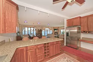 69 Ocean Ave, Massapequa, NY 11758 - Photo 10