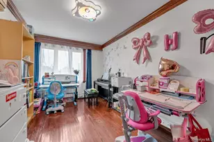 69-06 Fresh Meadow Ln, Fresh Meadows, NY 11365 - Photo 12