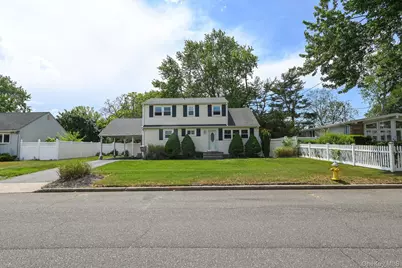 19 Midday Drive, Centereach, NY 11720 - Photo 4