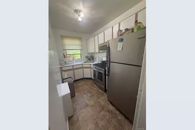 42 Winchester Avenue #2A, Yonkers, NY 10710 - Photo 2