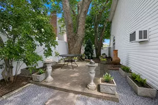 6 Naybor Ave, Medford, NY 11763 - Photo 38