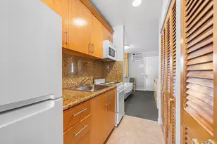 131 S Emerson Ave, Montauk, NY 11954 - Photo 4