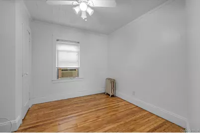 225-13 95th Avenue, Floral Park, NY 11001 - Photo 12
