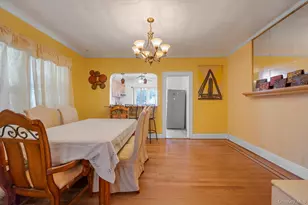22513 95th Ave, Floral Park, NY 11001 - Photo 6