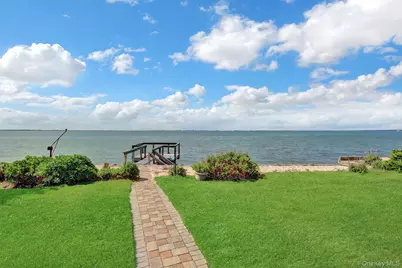 6 Last Lane, Hampton Bays, NY 11946 - Photo 6