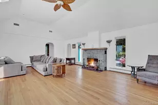 6 Last Ln, Hampton Bays, NY 11946 - Photo 10