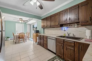 3 Cherry St, Massapequa, NY 11758 - Photo 10