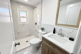 135 Barwick Blvd, Mineola, NY 11501 - Photo 8