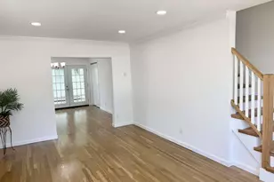 135 Barwick Blvd, Mineola, NY 11501 - Photo 10