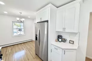135 Barwick Blvd, Mineola, NY 11501 - Photo 4