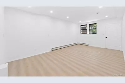 9109 Avenue A, Brooklyn, NY 11236 - Photo 10