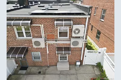 2752 Fish Avenue, Bronx, NY 10469 - Photo 6