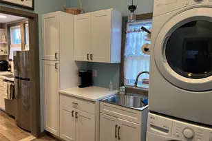 824 W Main St, Riverhead, NY 11901 - Photo 12