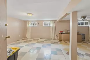 145-63 181st St, Springfield Gardens, NY 11413 - Photo 14