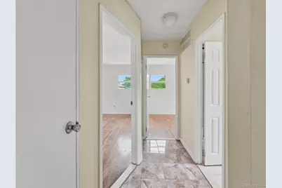 14563 181st Street, Springfield Gardens, NY 11413 - Photo 10