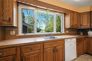 295 Jackson St, New Suffolk, NY 11956 - Photo 6