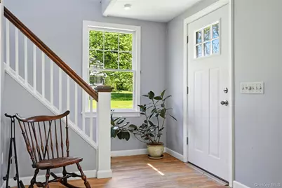 295 Jackson Street, New Suffolk, NY 11956 - Photo 2