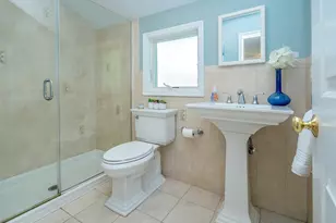 22 Andover Rd, Port Washington, NY 11050 - Photo 18