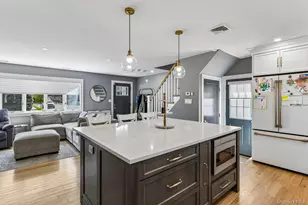 93 Crest Rd W, Merrick, NY 11566 - Photo 6