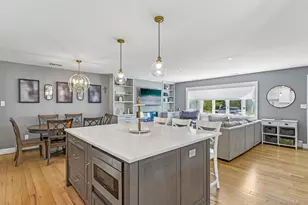 93 Crest Rd W, Merrick, NY 11566 - Photo 8