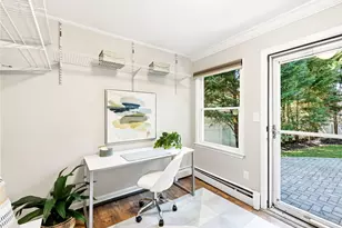 19 Radcliff Ave, Port Washington, NY 11050 - Photo 12