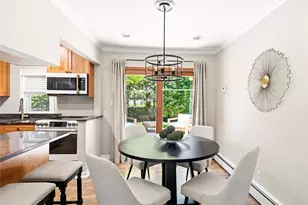 19 Radcliff Ave, Port Washington, NY 11050 - Photo 6