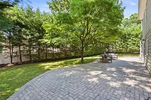 19 Radcliff Ave, Port Washington, NY 11050 - Photo 18