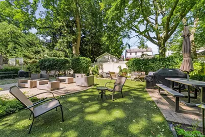 60 White Oak Street #2F, New Rochelle, NY 10801 - Photo 36