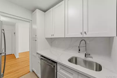 60 White Oak Street #2F, New Rochelle, NY 10801 - Photo 20