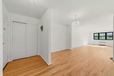 60 White Oak Street #2F, New Rochelle, NY 10801 - Photo 4