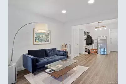 67-40 Yellowstone Boulevard #6L, Forest Hills, NY 11375 - Photo 2