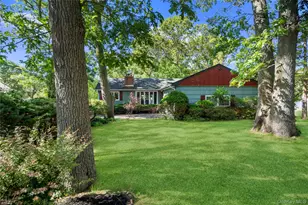 13 Simon Ave, Centereach, NY 11720 - Photo 2