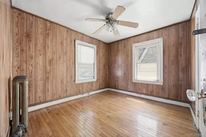11531 197th Street, Saint Albans, NY 11412 - Photo 16
