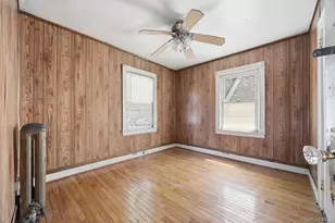 115-31 197th St, Saint Albans, NY 11412 - Photo 16