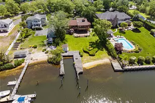 164 W Islip Rd, West Islip, NY 11795 - Photo 22