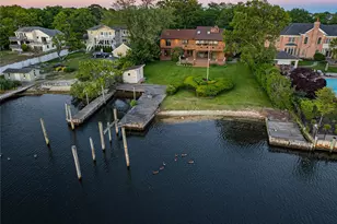 164 W Islip Rd, West Islip, NY 11795 - Photo 28